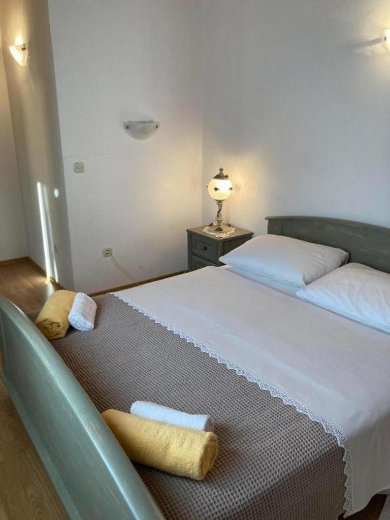 Apartments By The Sea Milna, Vis - 8896 Quarto foto